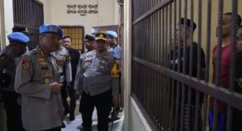 Kabid Propam Polda Kaltara Melaksanakan Pengecekan Ruang Tahanan di Polres Tarakan