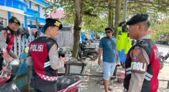 Pilkada 2024, Personel Ditsamapta Polda Kaltara Berikan Himbauan Kamtibmas Kepada Masyarakat