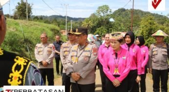 Kapolda Kaltara, Irjen Pol. Hary Sudwijanto, Kunjungi Perbatasan RI-Malaysia di Long Ampung: Wujudkan Komitmen Polri untuk Masyarakat Terpencil