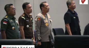 Kapolda Kaltara Hadiri Sidang Paripurna DPRD, Wujud Sinergitas Polda Kaltara Dengan Badan Legislatif dan Eksekutif Daerah