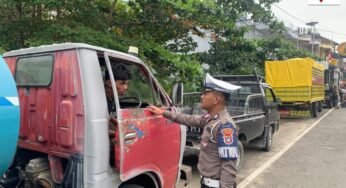 Satlantas Gelar Patroli dan Pengaturan, Ingatkan Pengendara Tak Melanggar Lalulintas Saat Antre di SPBU