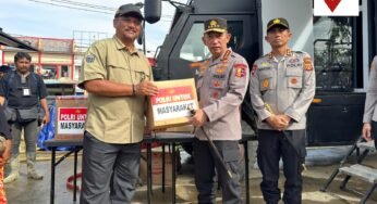 Kapolri Tinjau Posko Pengungsian di Aceh Tamiang, Salurkan Bantuan ke Korban Bencana