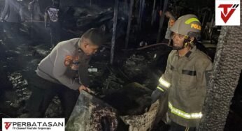 Ditsamapta Polda Kaltara Sigap Padamkan Kebakaran Ruko dan Kios Milik Warga