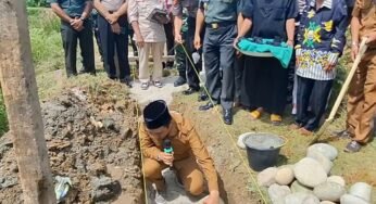 Bupati Luwu Utara Letakkan Batu Pertama Pembangunan Masjid di Ponpes Tahfidz Al-Quran Rahmatullah As’adiyah, Tekankan Kolaborasi Kebaikan