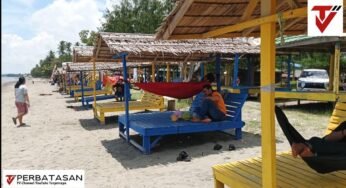 Jadi Destinasi Favorit, Wisata Pantai Kalomang di Watubangga Terus Dipadati Pengunjung