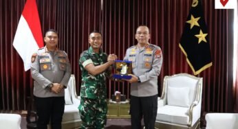 PERKUAT SINERGI TNI–POLRI, KAPOLDA KALTARA TERIMA KUNJUNGAN SILATURAHMI DANYONIF TP 880/BANUANTA
