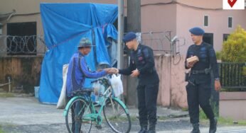 Tebar Kepedulian di Hari Jumat, Satbrimob Polda Kaltara Bagikan Berkah untuk Masyarakat